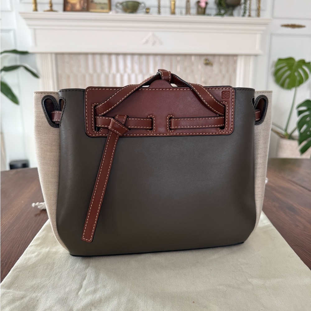 Calfskin Linen Mini Lazo Tote Khaki Green - Picture 3 of 12